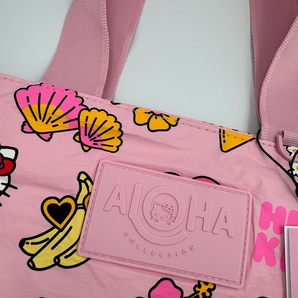 Aloha Collection x Hello Kitty Mini Tripper - Picture 3 of 9